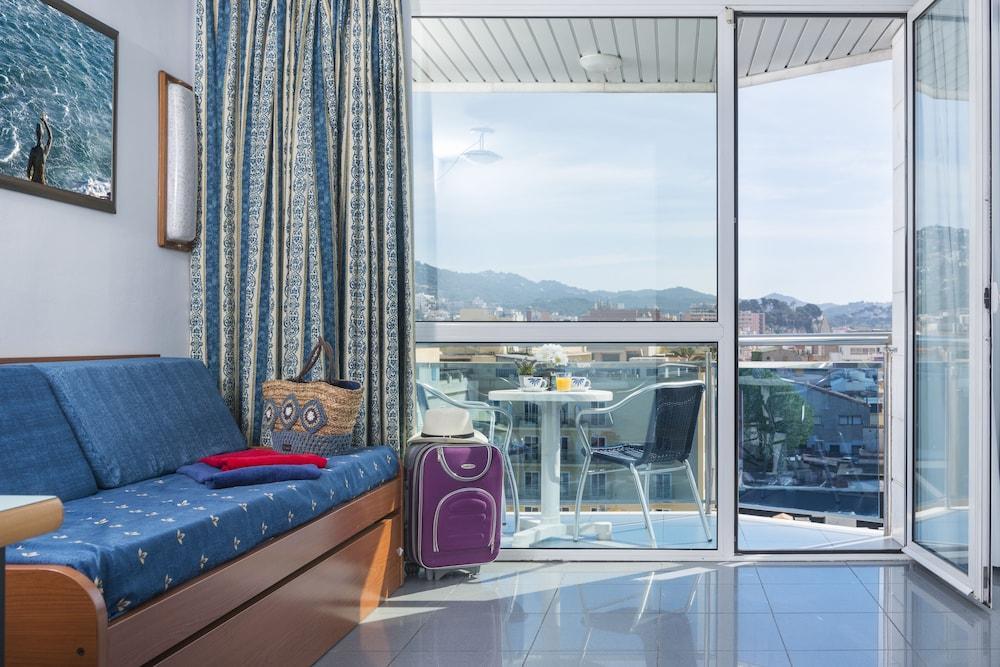 Apartaments Blau By Marsol Lloret de Mar Kültér fotó